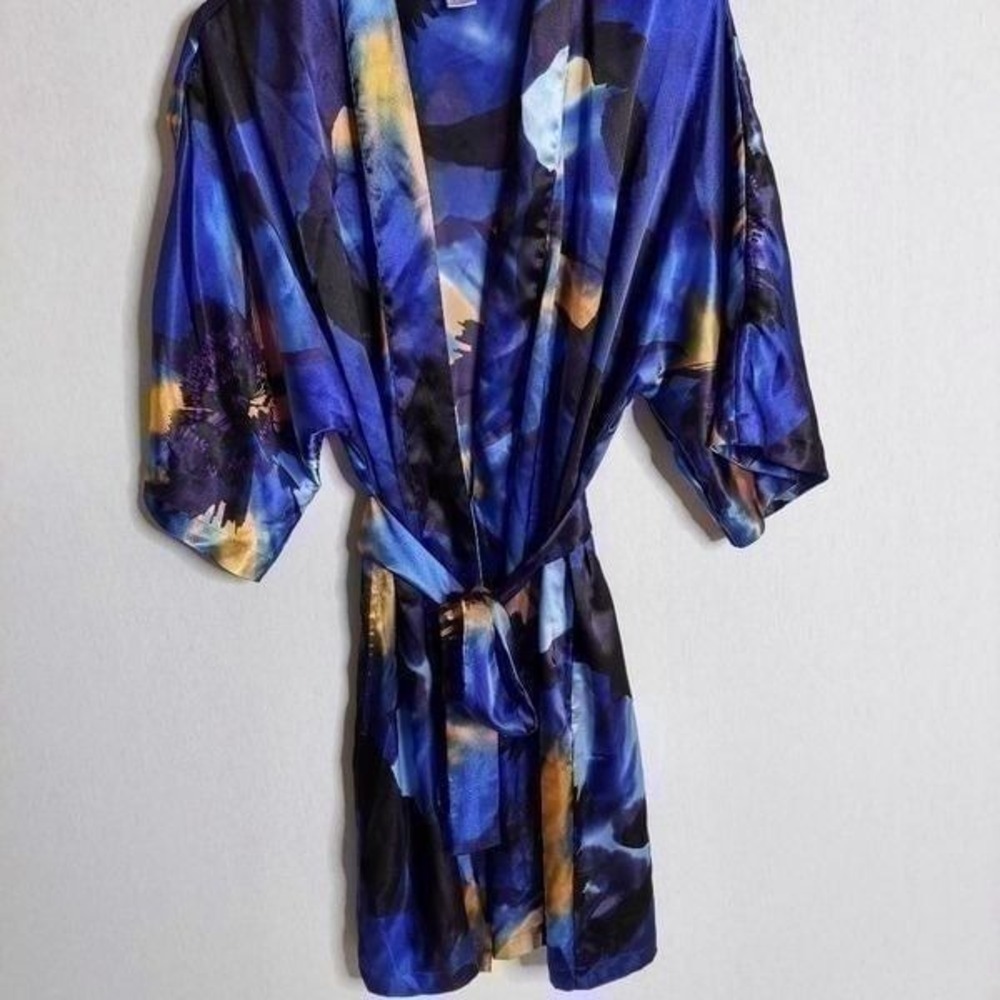 Morgan Taylor Intimates‎ robe - Picture 12 of 12